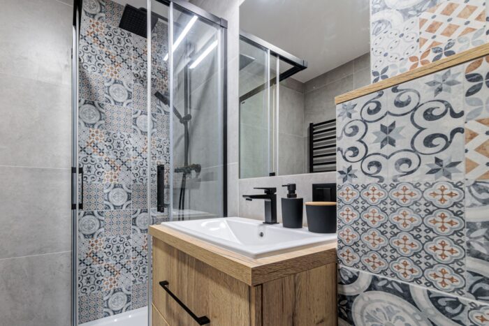 Classic Package bathroom with stylish elements.